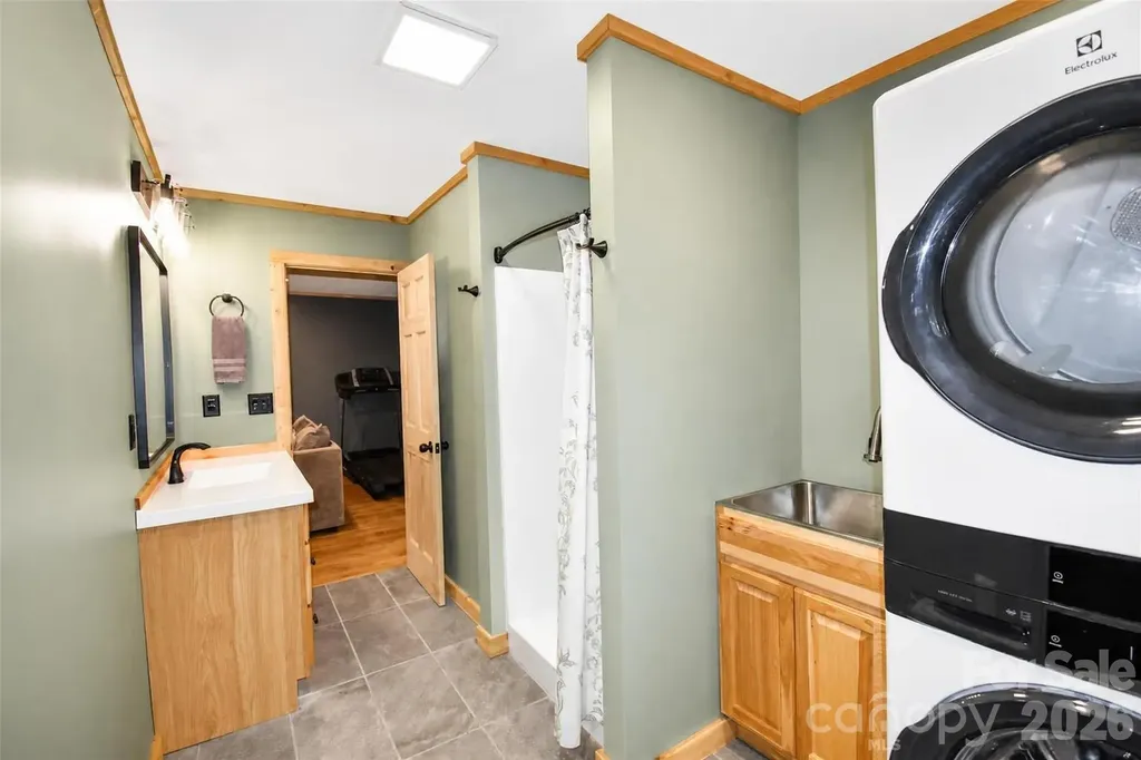 336 Hillside Road Penrose NC 28766