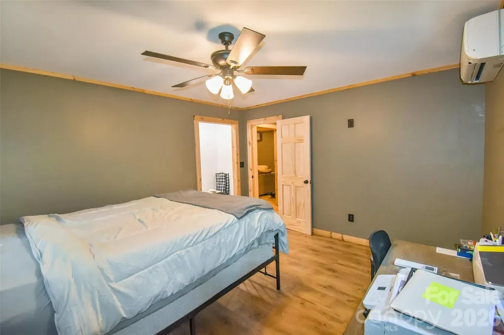 336 Hillside Road Penrose NC 28766