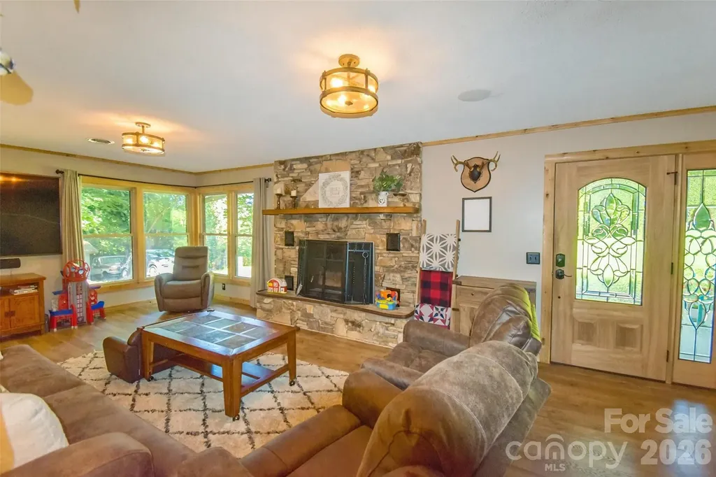 336 Hillside Road Penrose NC 28766