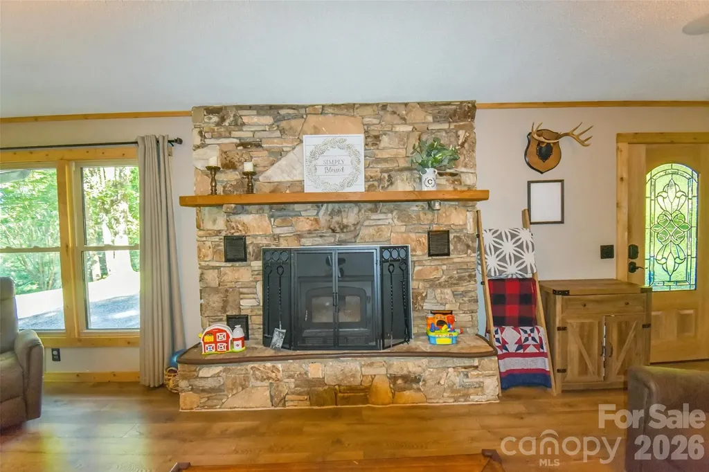336 Hillside Road Penrose NC 28766
