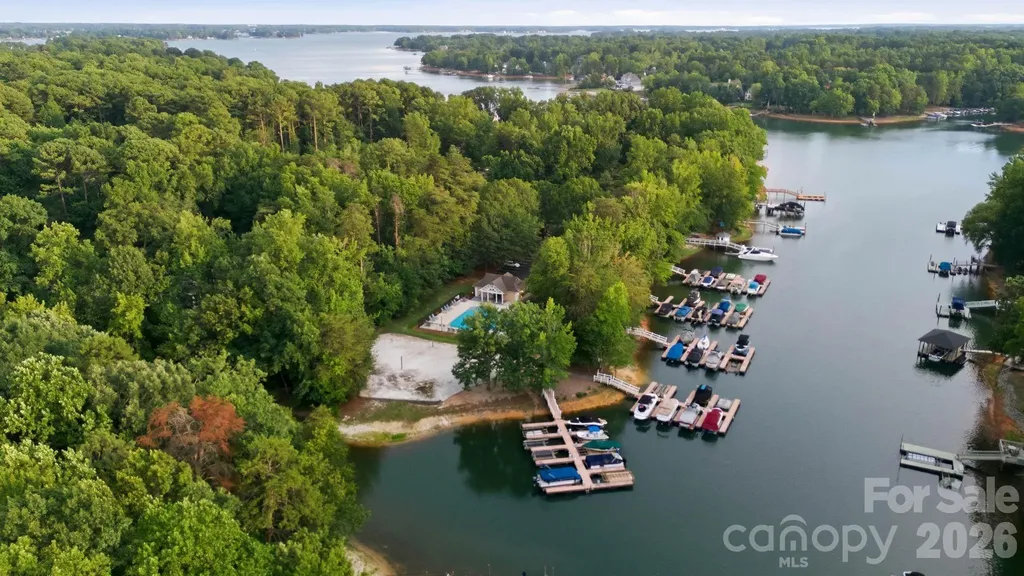 133 Lake Pine Road Mooresville NC 28117