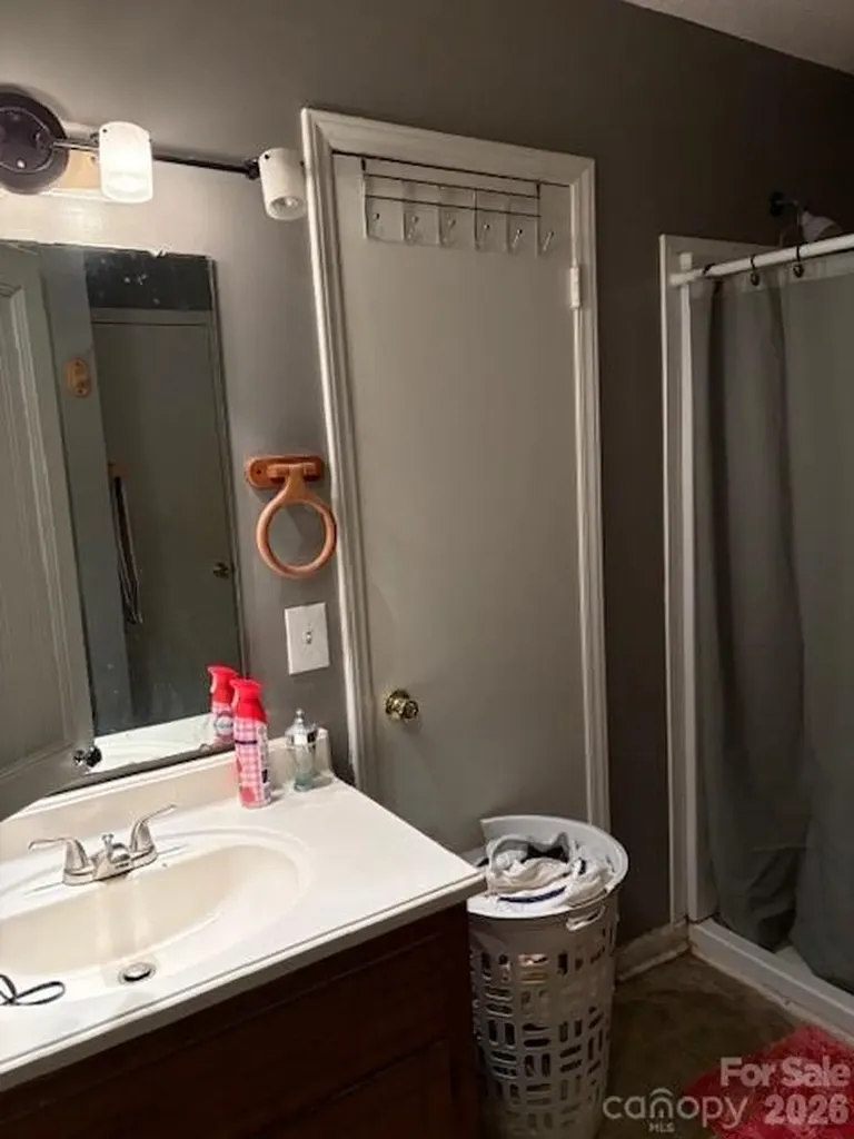 7868 Kinglet Road Connelly Springs NC 28612