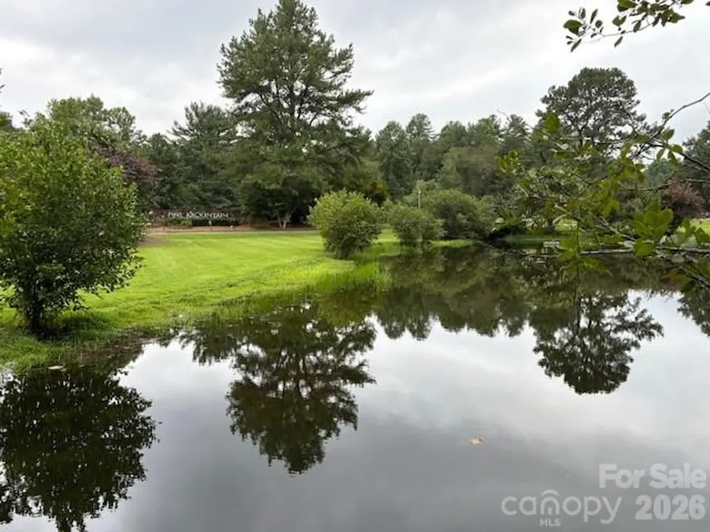 7868 Kinglet Road Connelly Springs NC 28612