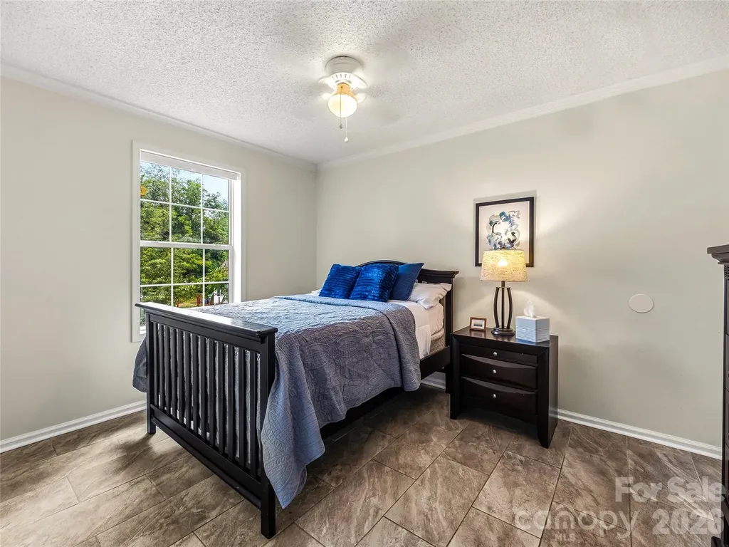144 Hanover Street Asheville NC 28806