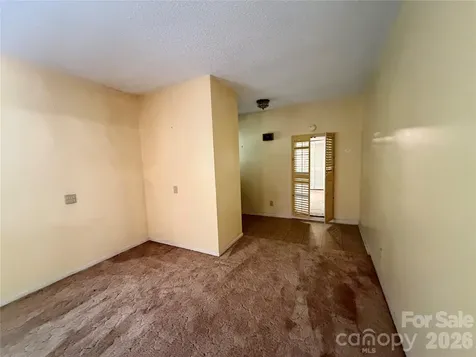 5 Dewberry Drive Hendersonville NC 28792