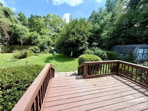 5 Dewberry Drive Hendersonville NC 28792