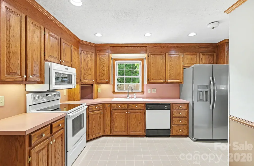425 Valhalla Drive Harrisburg NC 28075