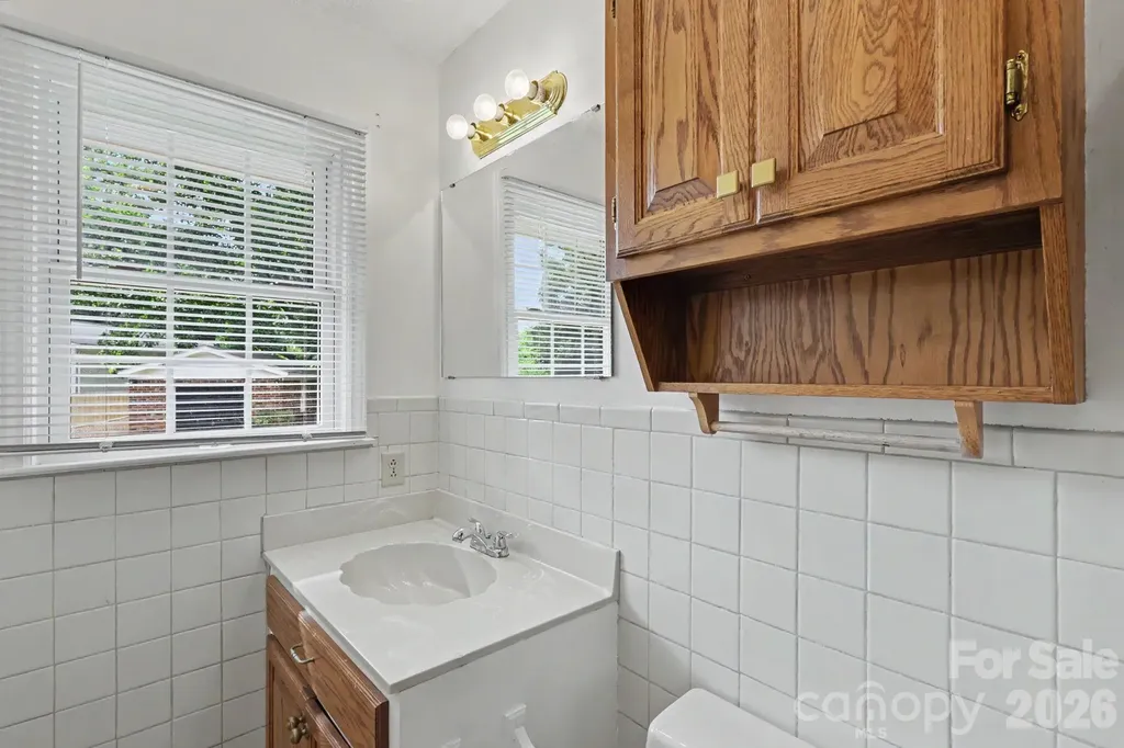 425 Valhalla Drive Harrisburg NC 28075