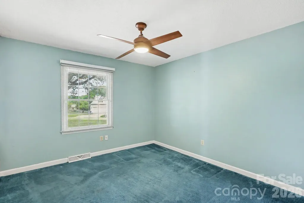 425 Valhalla Drive Harrisburg NC 28075