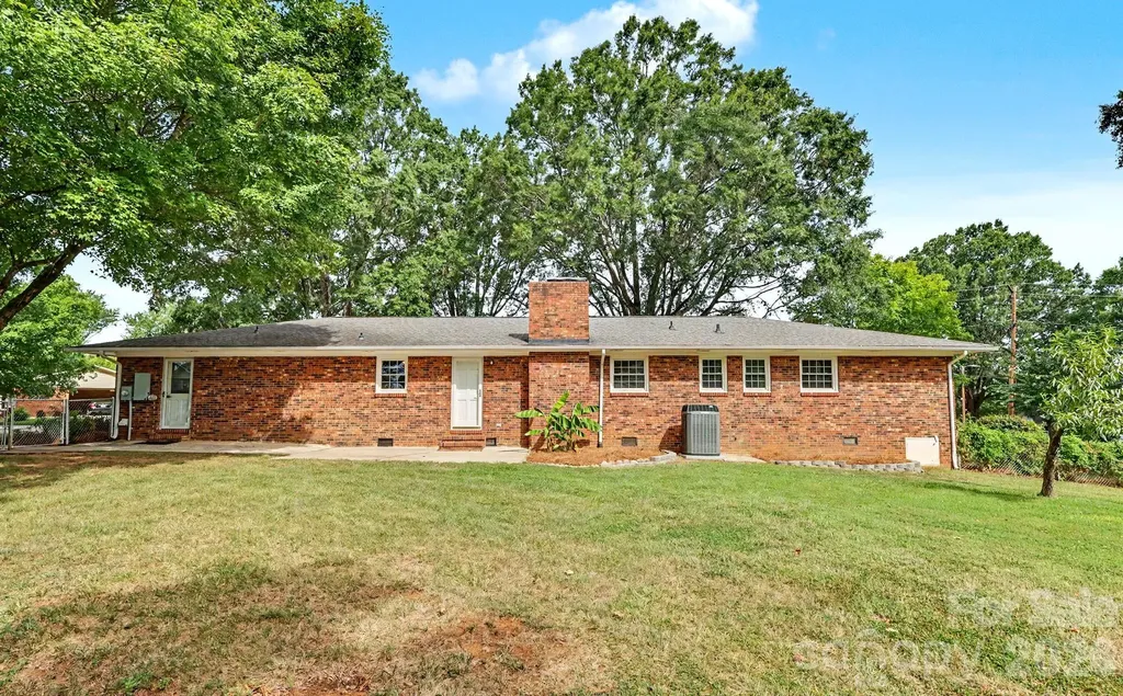 425 Valhalla Drive Harrisburg NC 28075
