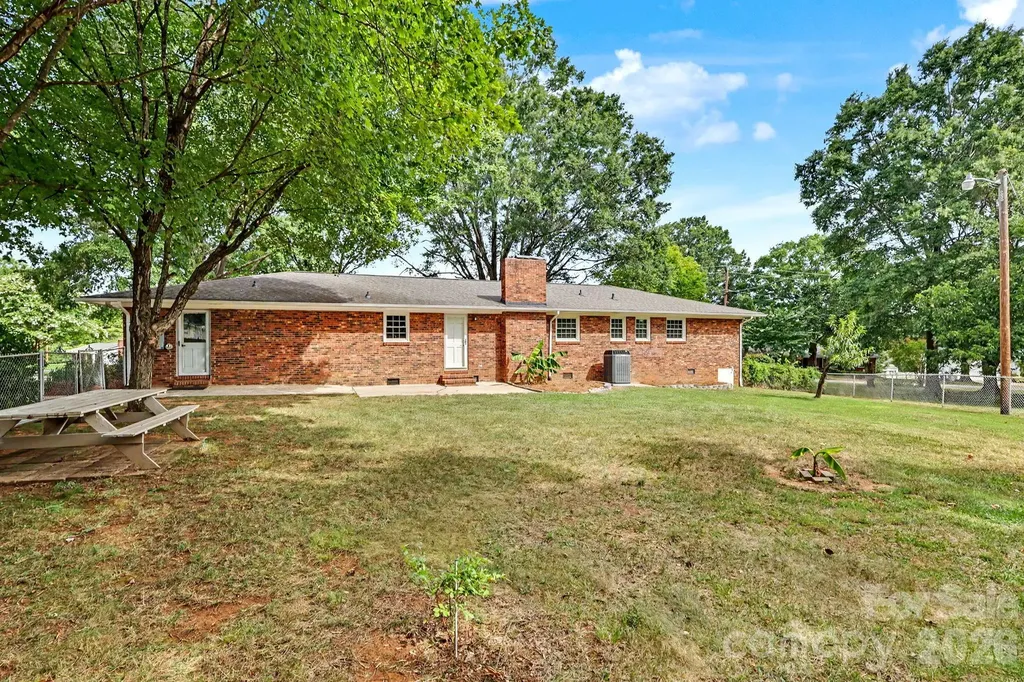 425 Valhalla Drive Harrisburg NC 28075
