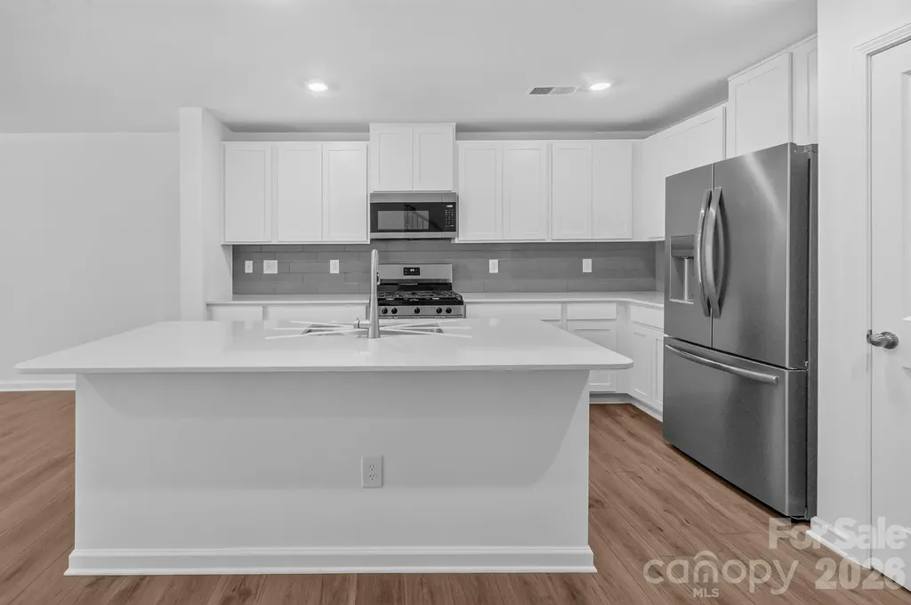 448 Sand Dunes Drive Kannapolis NC 28081
