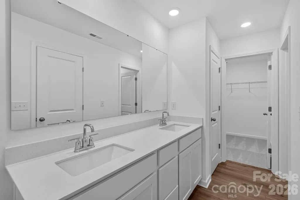 448 Sand Dunes Drive Kannapolis NC 28081