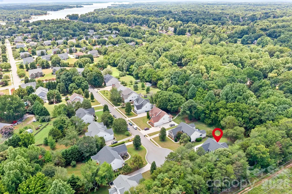 157 Eclipse Way Mooresville NC 28117