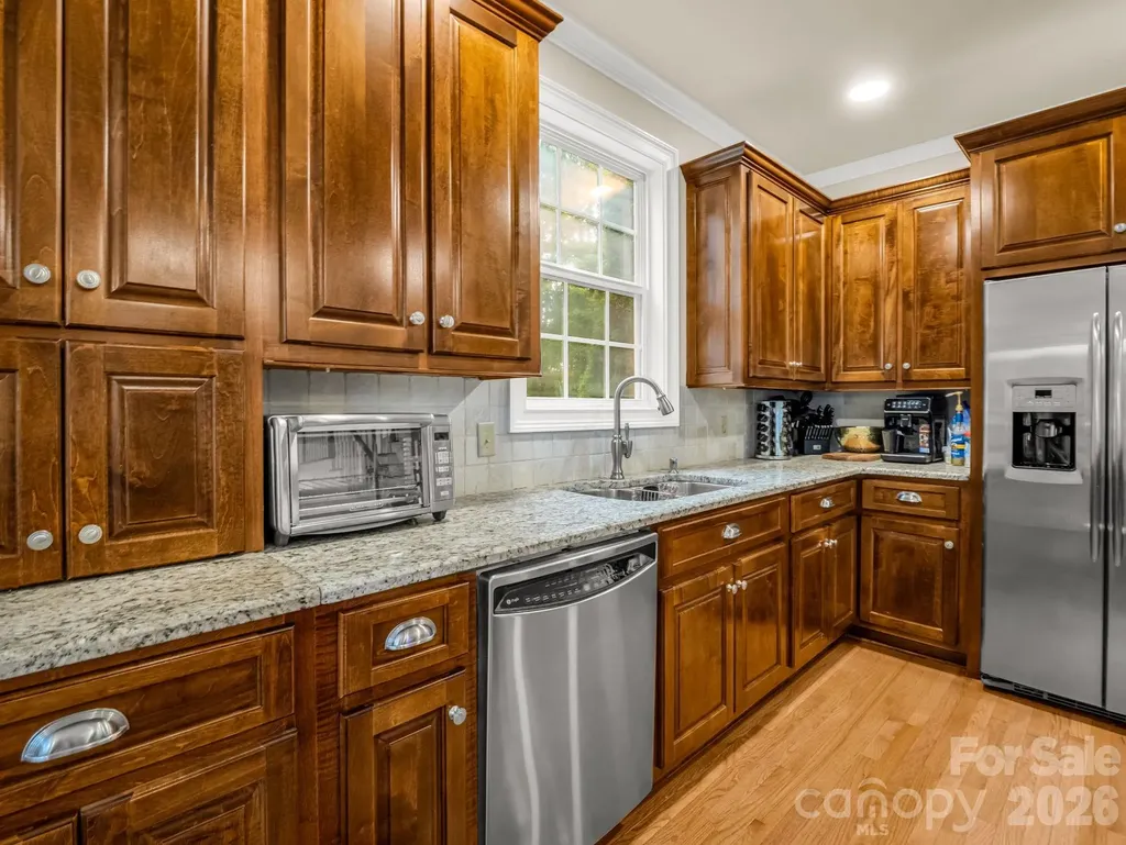 45 Brown Bear Ridge Trail Zirconia NC 28790