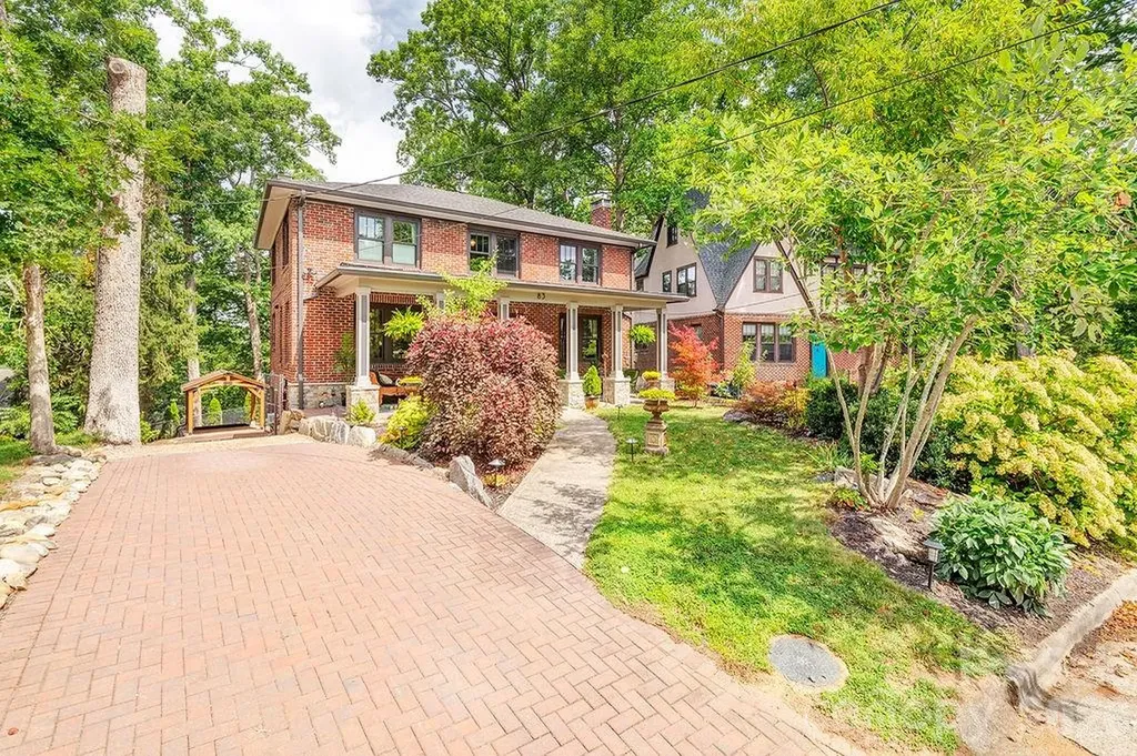 83 Tacoma Circle Asheville NC 28801