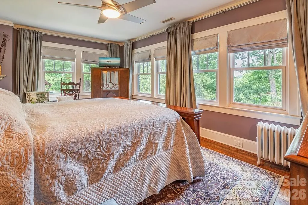 83 Tacoma Circle Asheville NC 28801