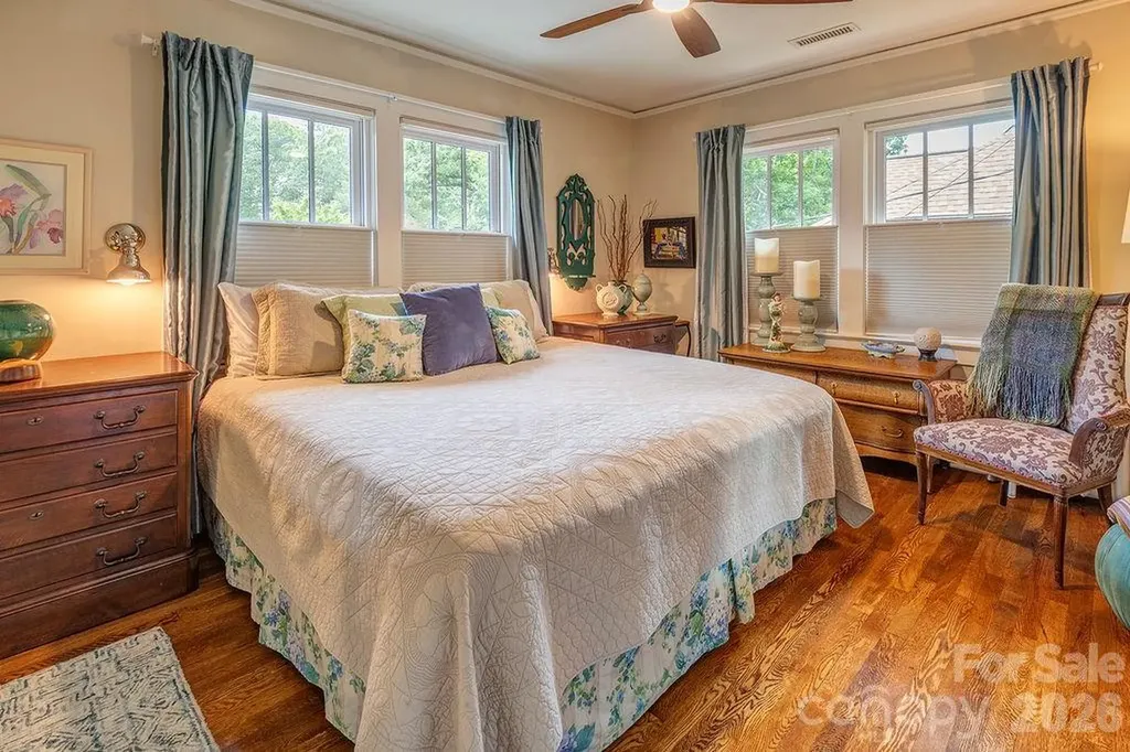 83 Tacoma Circle Asheville NC 28801