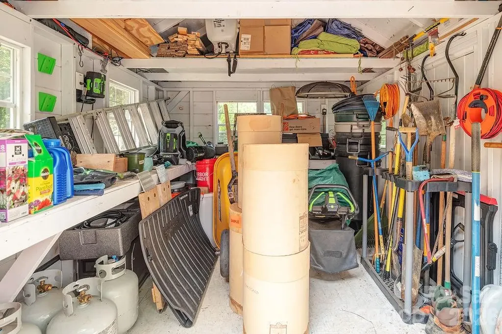83 Tacoma Circle Asheville NC 28801