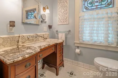83 Tacoma Circle Asheville NC 28801