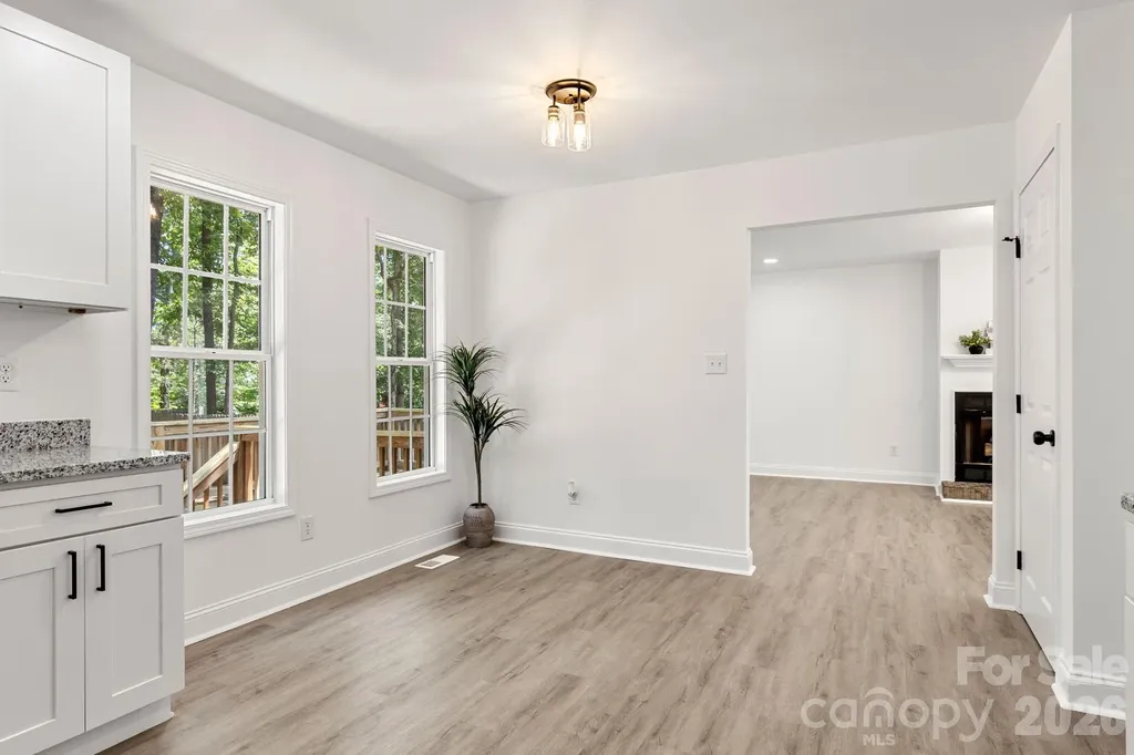 2149 Charles Towne Court Kannapolis NC 28083
