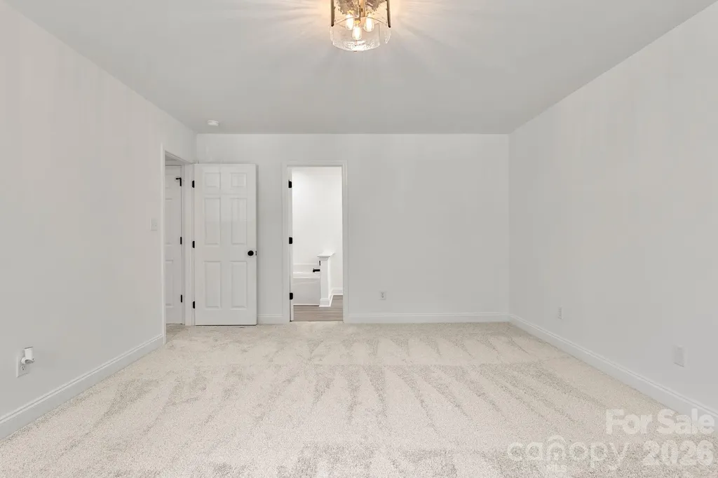 2149 Charles Towne Court Kannapolis NC 28083