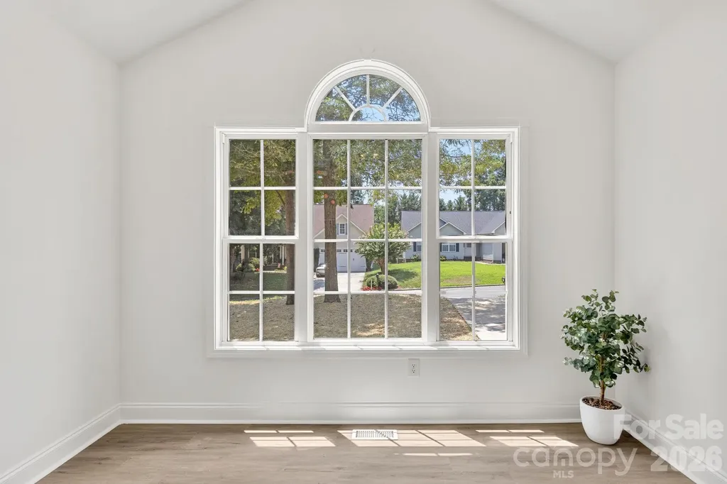 2149 Charles Towne Court Kannapolis NC 28083
