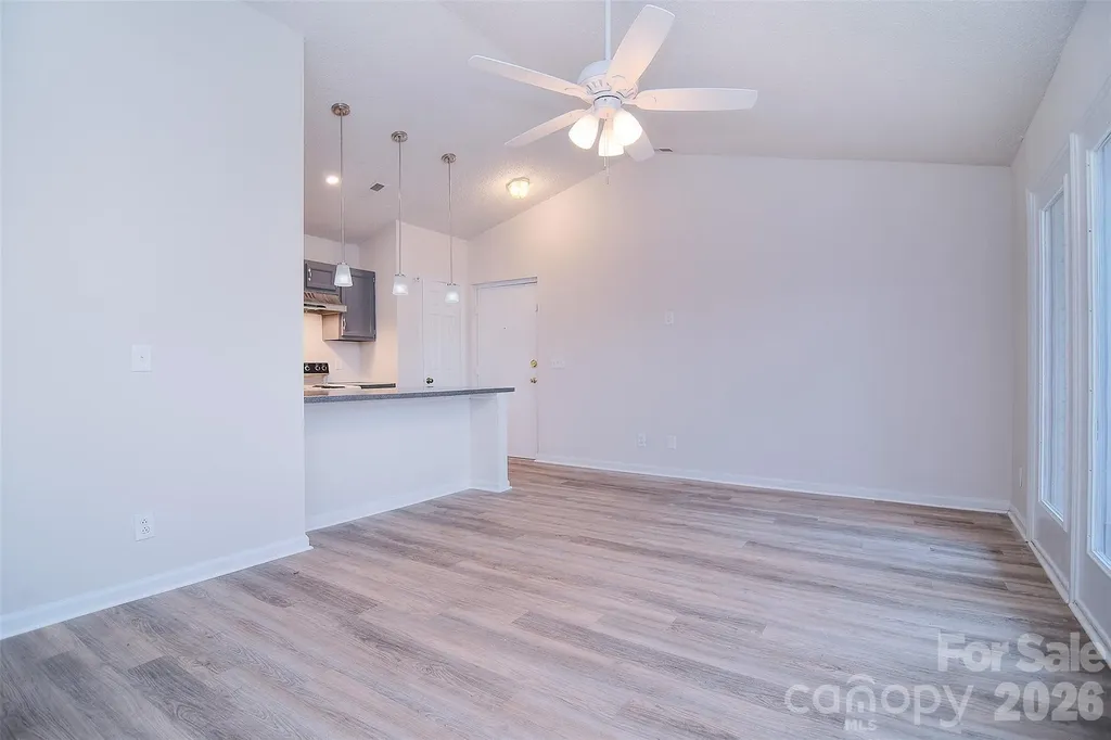 6120 Meadow Rose Lane Charlotte NC 28215