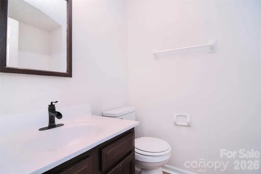 6120 Meadow Rose Lane Charlotte NC 28215