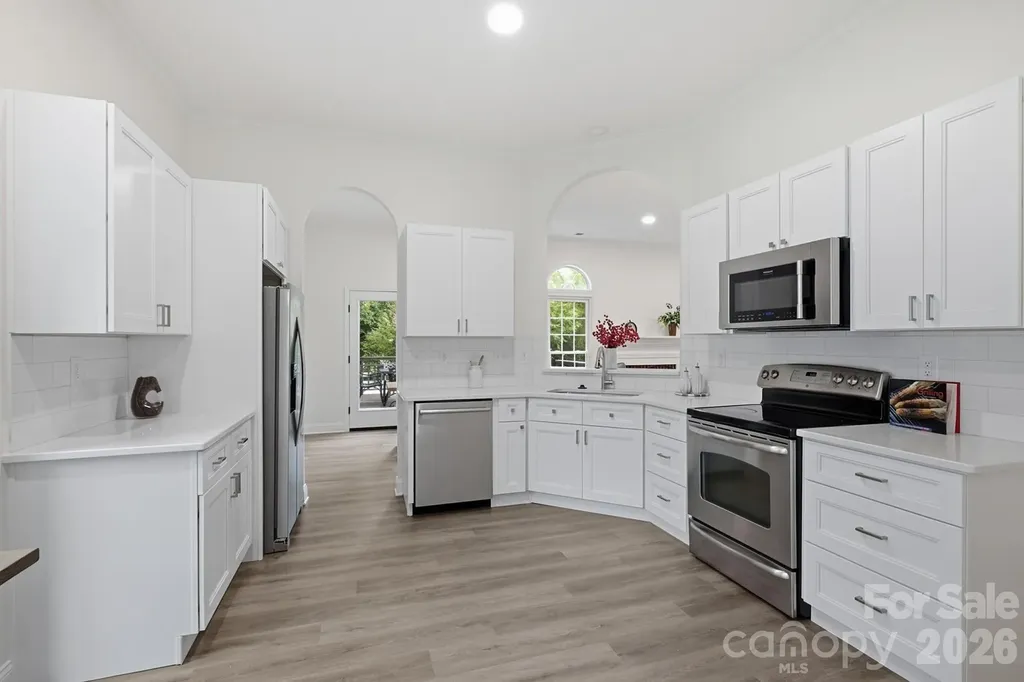 3412 Pondridge Court Charlotte NC 28269