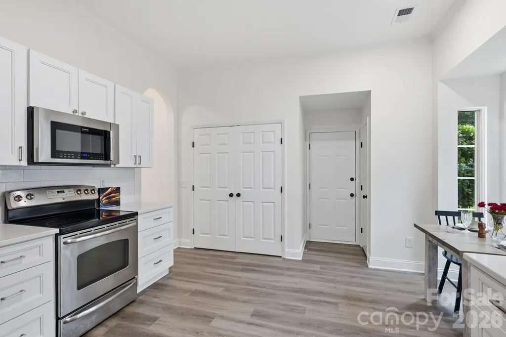 3412 Pondridge Court Charlotte NC 28269