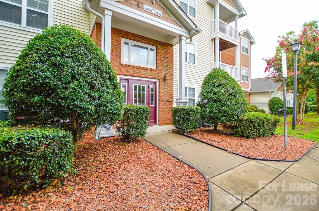 10663 Hill Point Court Charlotte NC 28262