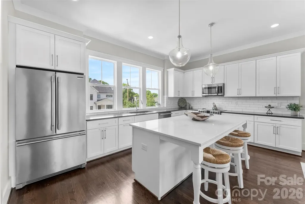 543 Greystone Road Charlotte NC 28209