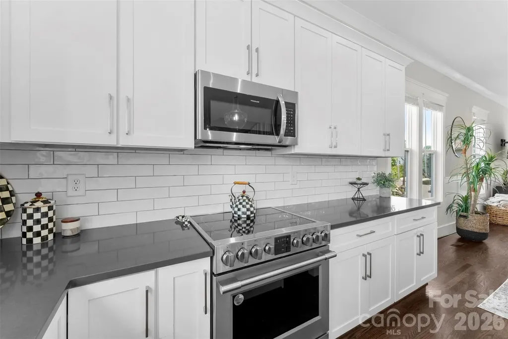 543 Greystone Road Charlotte NC 28209