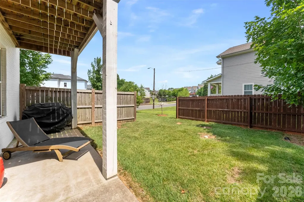 543 Greystone Road Charlotte NC 28209