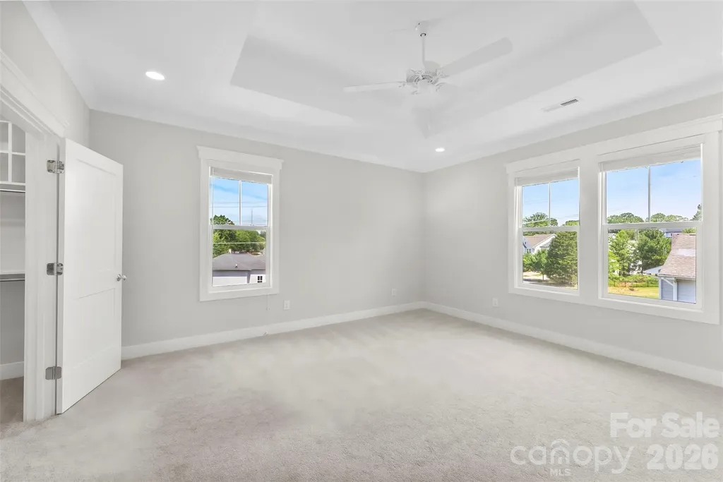 543 Greystone Road Charlotte NC 28209