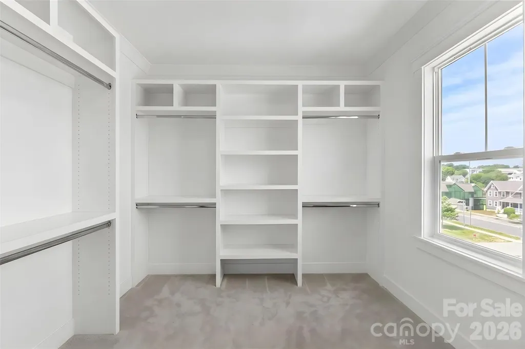 543 Greystone Road Charlotte NC 28209