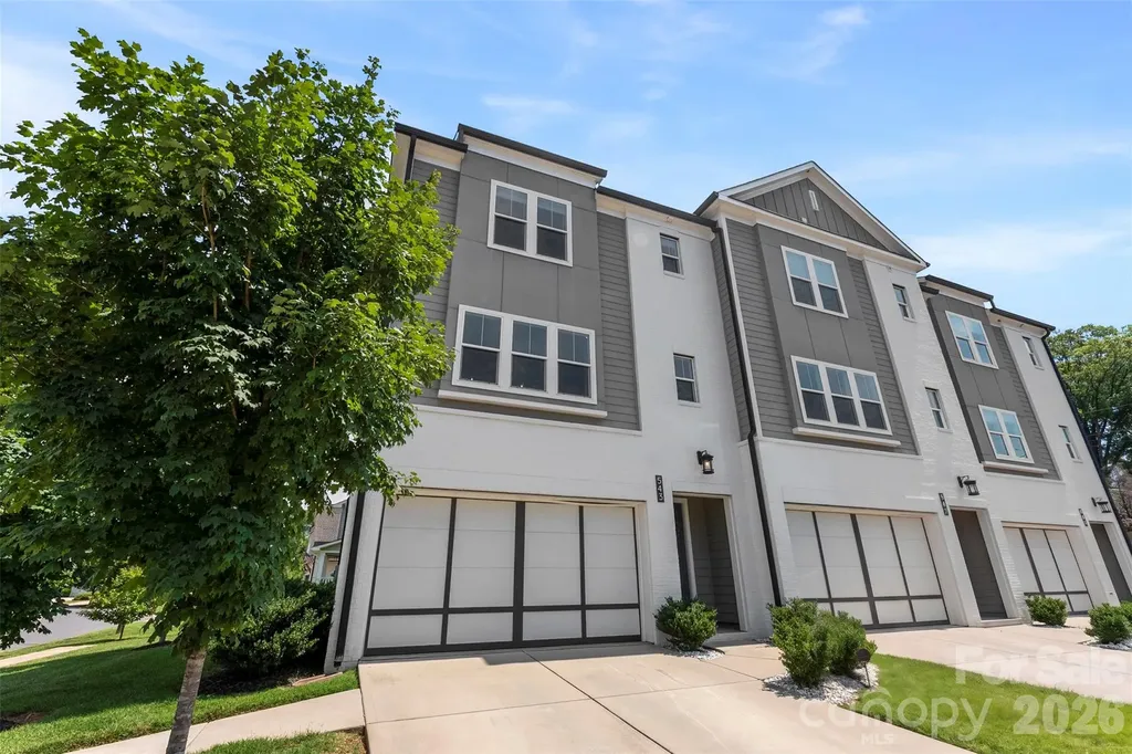 543 Greystone Road Charlotte NC 28209