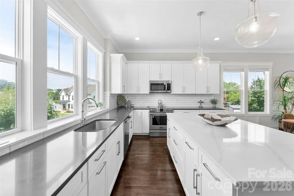 543 Greystone Road Charlotte NC 28209