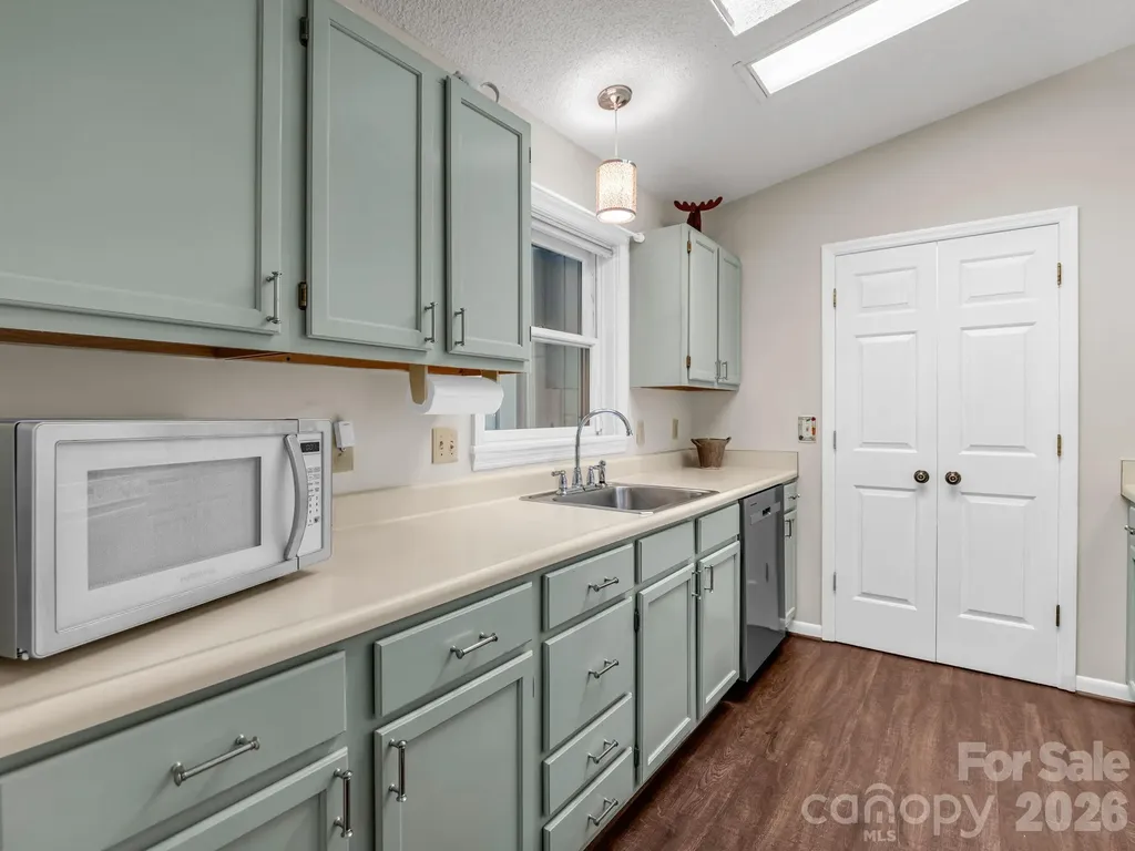 251 Carolina Drive Tryon NC 28782