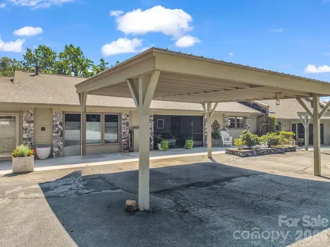 251 Carolina Drive Tryon NC 28782