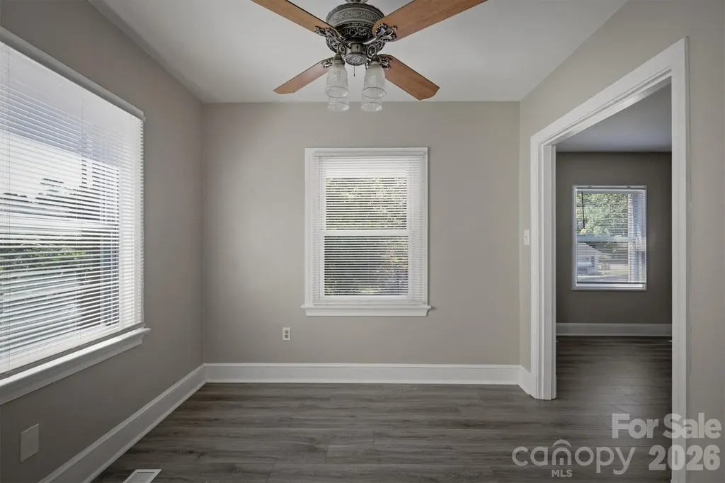 1060 14th Avenue NW Hickory NC 28601