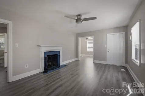 1060 14th Avenue NW Hickory NC 28601