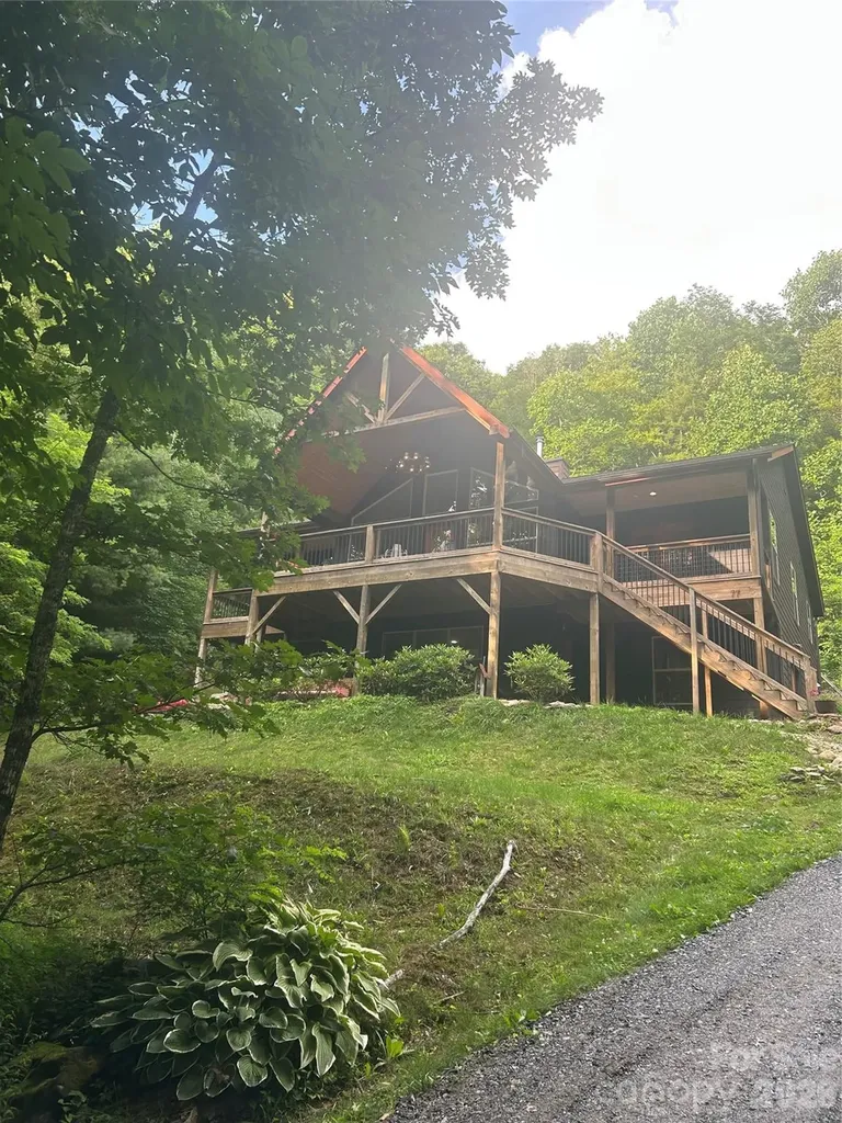 Fairview NC, 77 E Lake Dr East Lake Drive, Unit 18