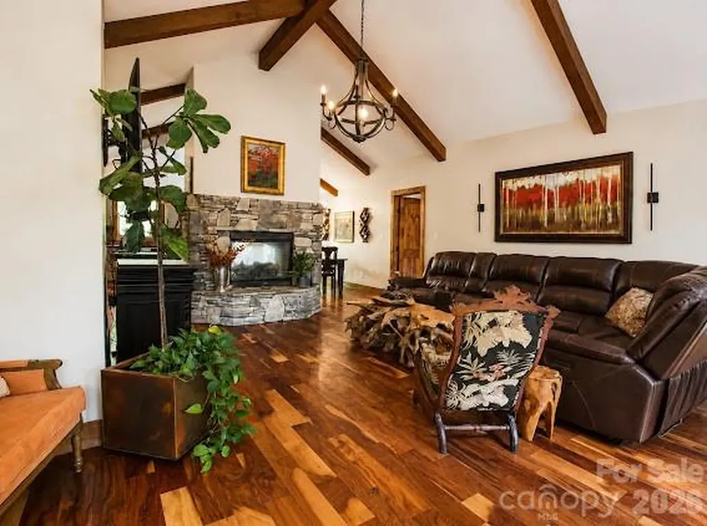 77 E Lake Dr East Lake Drive Fairview NC 28730