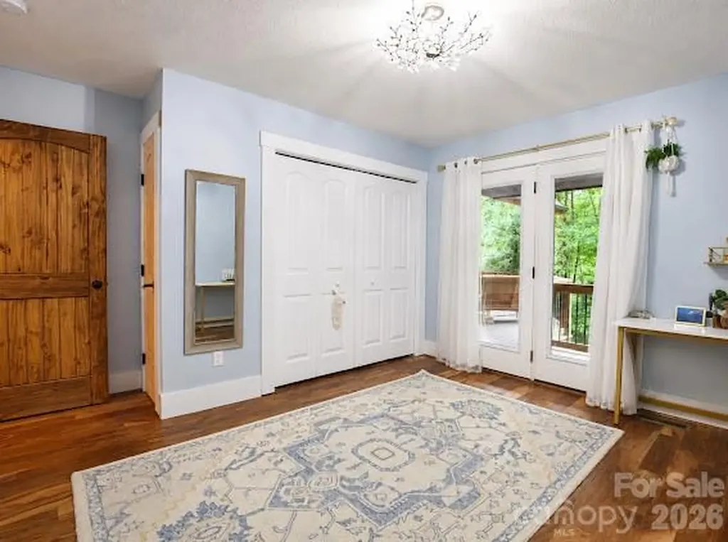 77 E Lake Dr East Lake Drive Fairview NC 28730