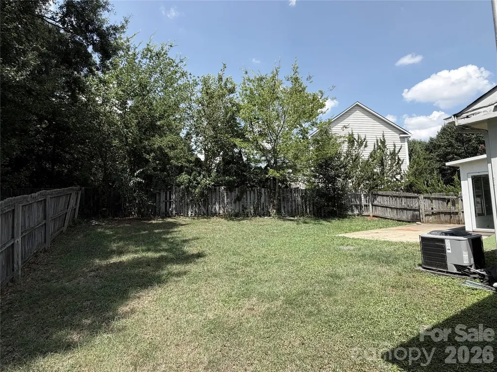 1202 Gretna Green Drive Charlotte NC 28217