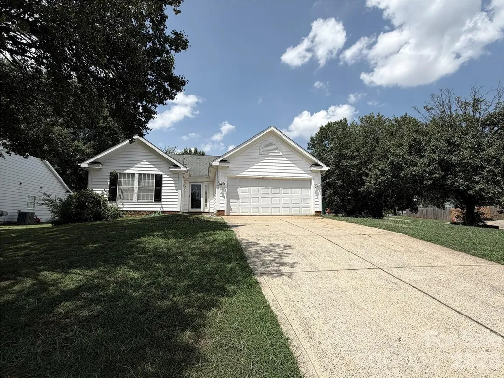 1202 Gretna Green Drive Charlotte NC 28217
