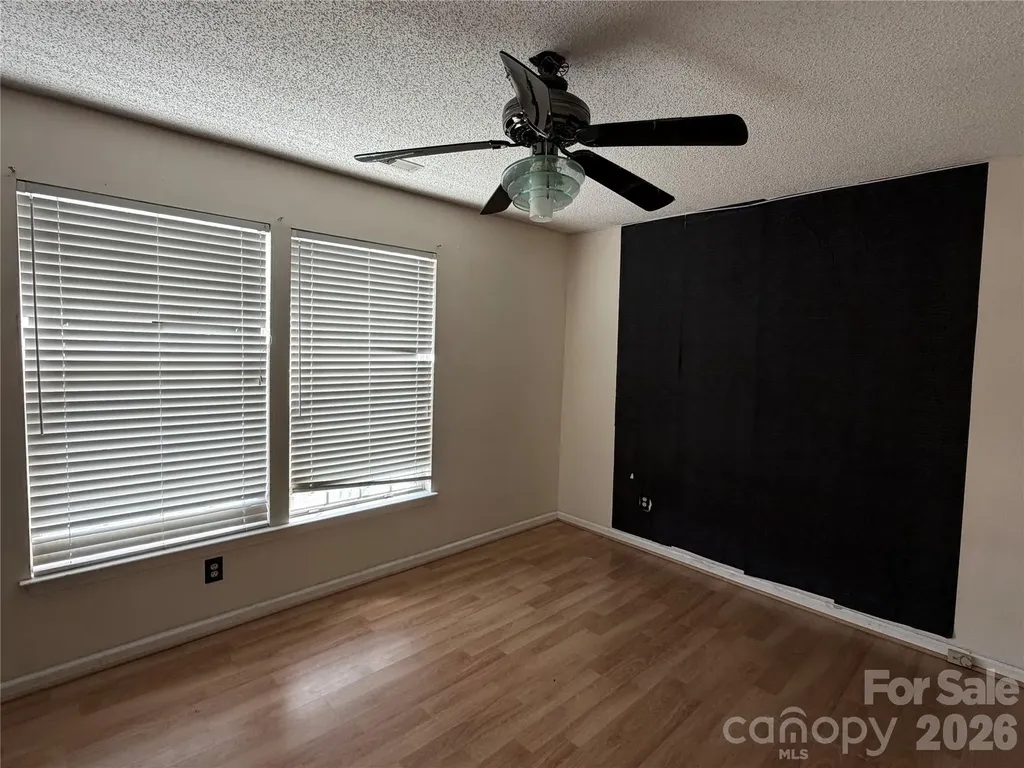 1202 Gretna Green Drive Charlotte NC 28217