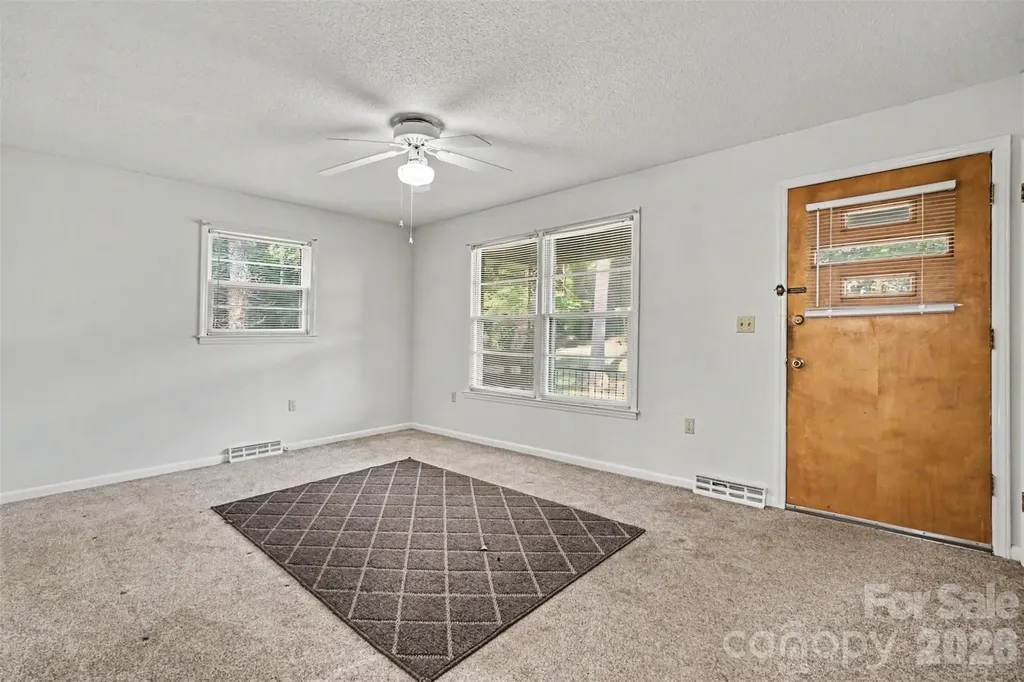 777 Springdale Lane Gastonia NC 28052